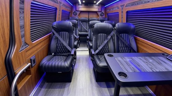 18 passenger sprinter van rental fullerton