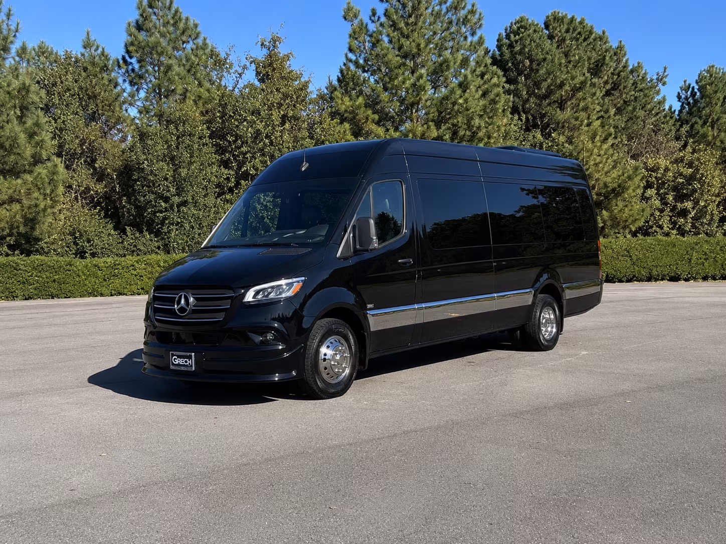 10 passenger sprinter van