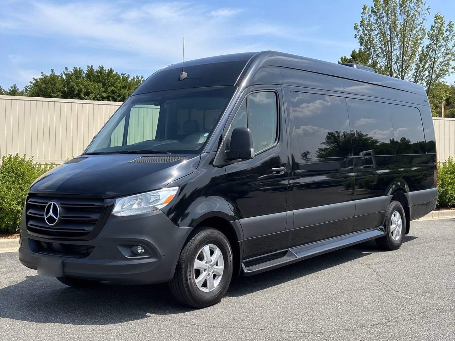 18 passenger sprinter van