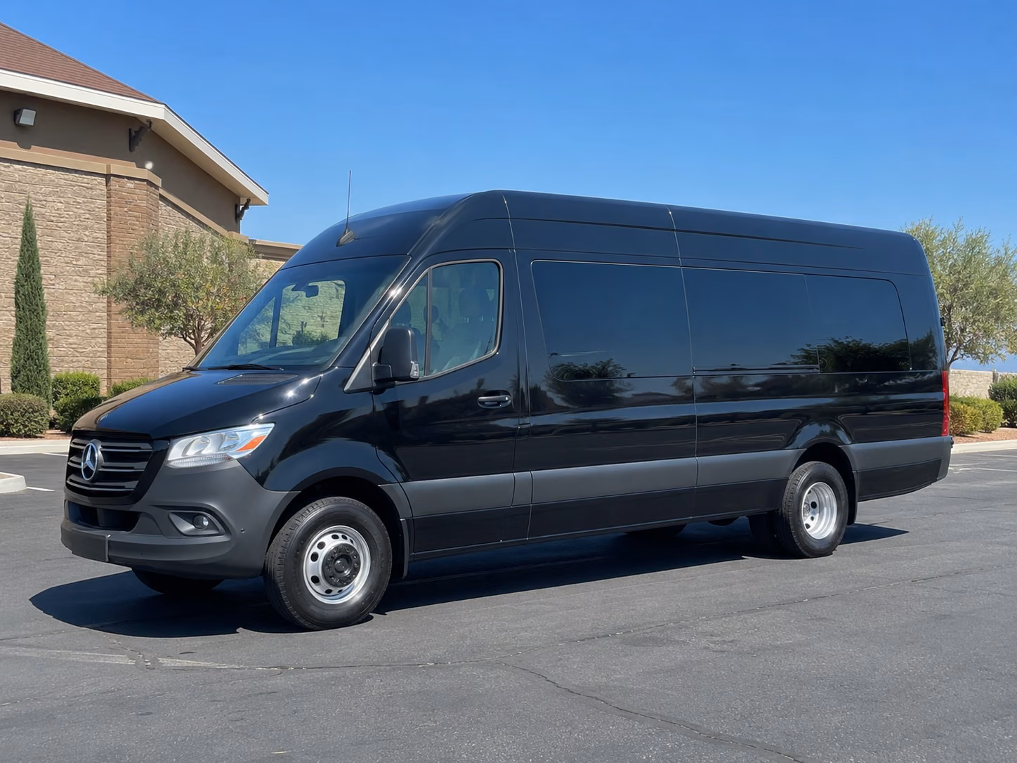 fullerton 15 passenger sprinter van